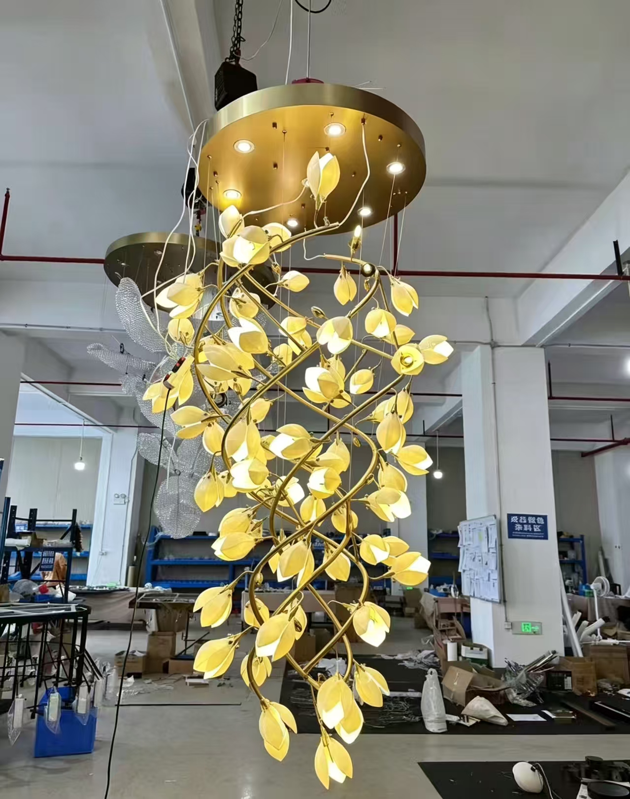 Nordic Flower Branch Chandelier Modern Simple Ceramic Pendant Light for Hotel Lobby Staircase Living Room