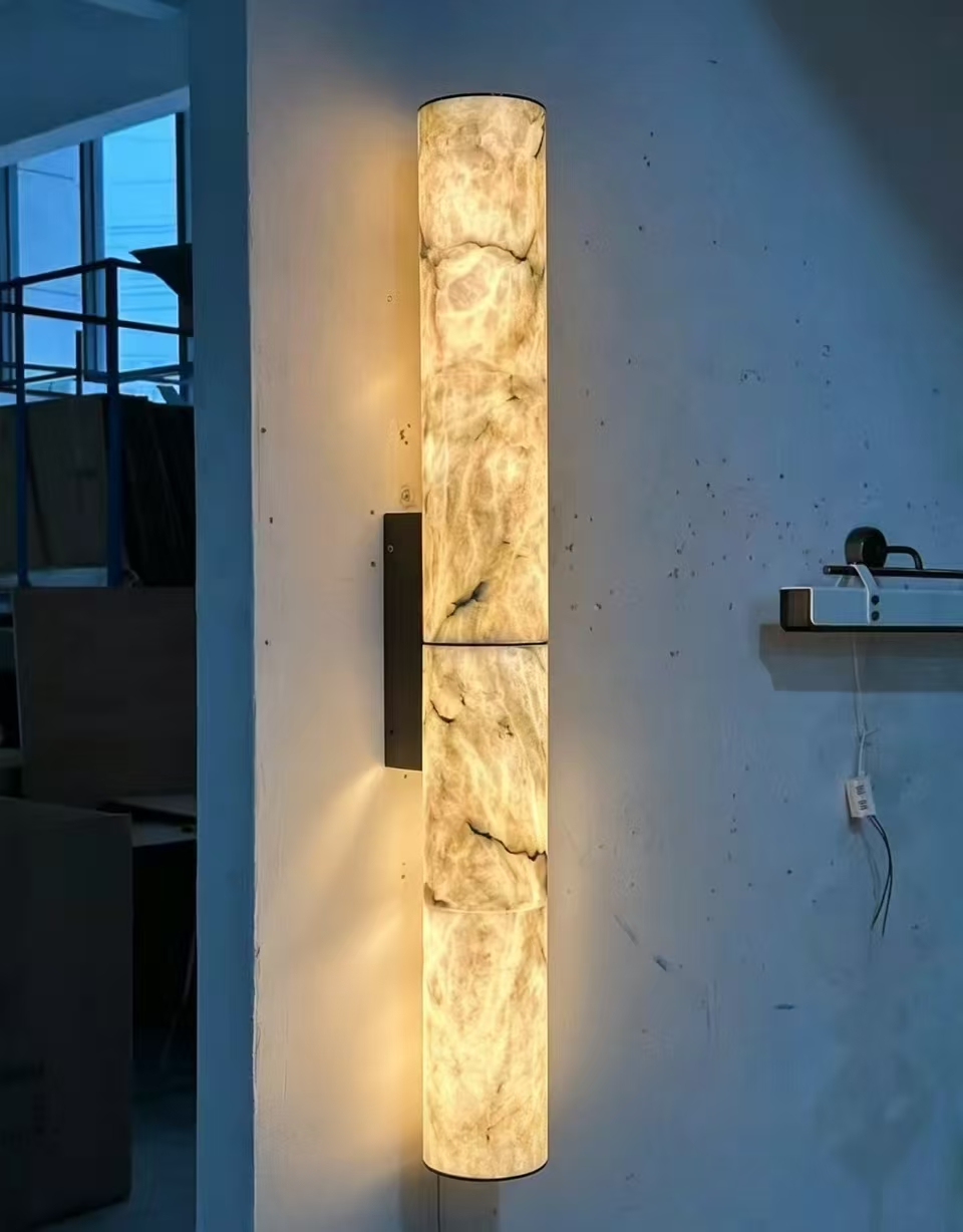 Wholesale Luxury Natural Spanish Alabaster Wall Lamp Solid Brass Cylindrical Wall Sconce for Hotel Villa Bedroom Decor