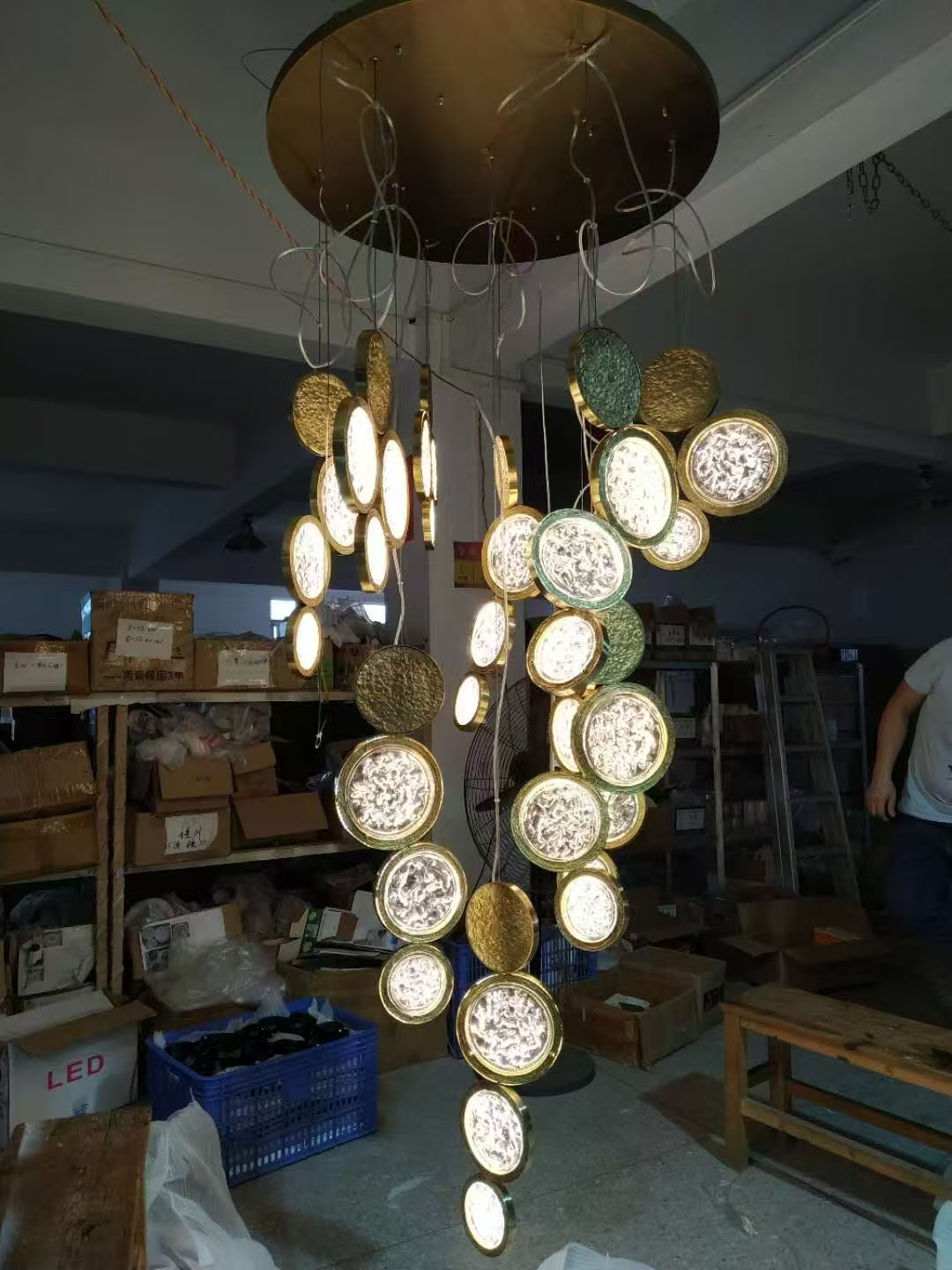 Modern Fringed Luxury Iron Chain Designer Chandelier Italy for Decor Indoor Luminous LED Light Customizable Lamp OEM Staircase