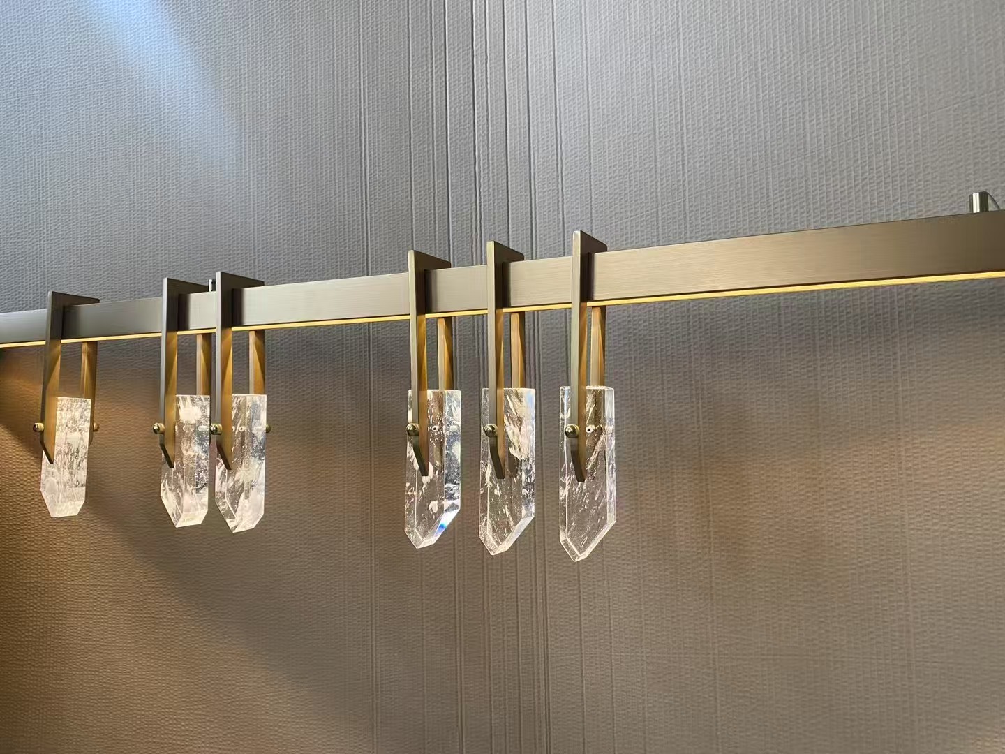 Modern Minimalist Crystal Long Pendant Light, Italian Luxury Designer Ceiling Lamp for Dining Room Kitchen Island Bar Table