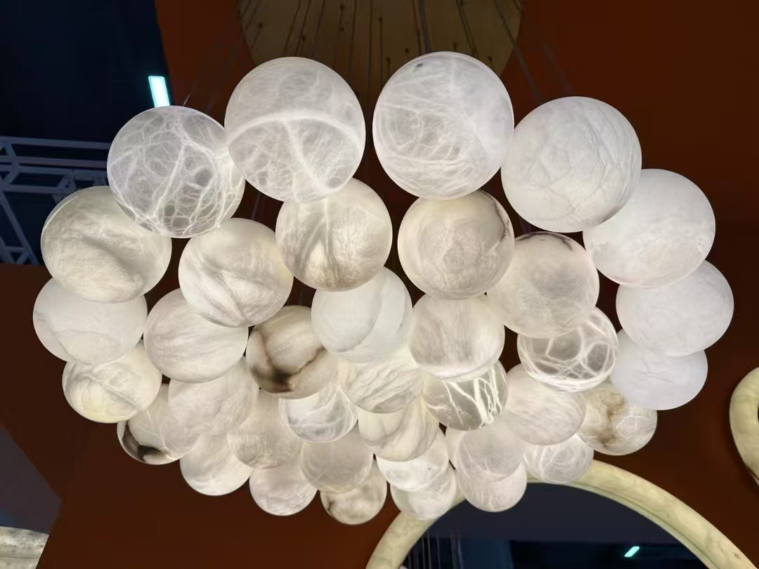 Factory Price Alabaster BOLKY Chandelier Brass Lamps Modern Luxury Led Pendant Hanging Light for Dining Room Kitchen Island