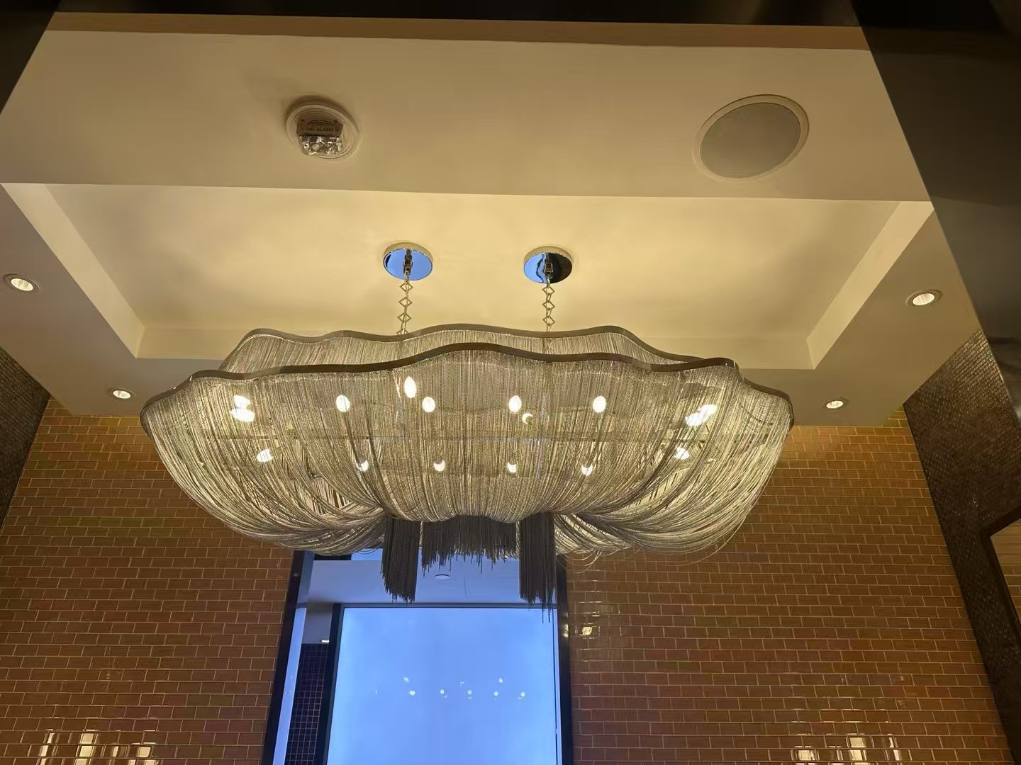 Modern Light Luxury Italian Tasse Design Villa Duplex Staircase Store Hotel Tassel Hanging Crystal Chandelier for Indoor Decor