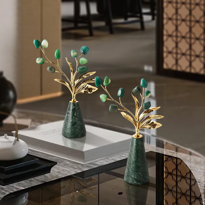 Luxury Modern Metal Sculpture Figurine Stainless Steel Gold Finish Indoor Art Decor for Villa Hotel Lobby Office