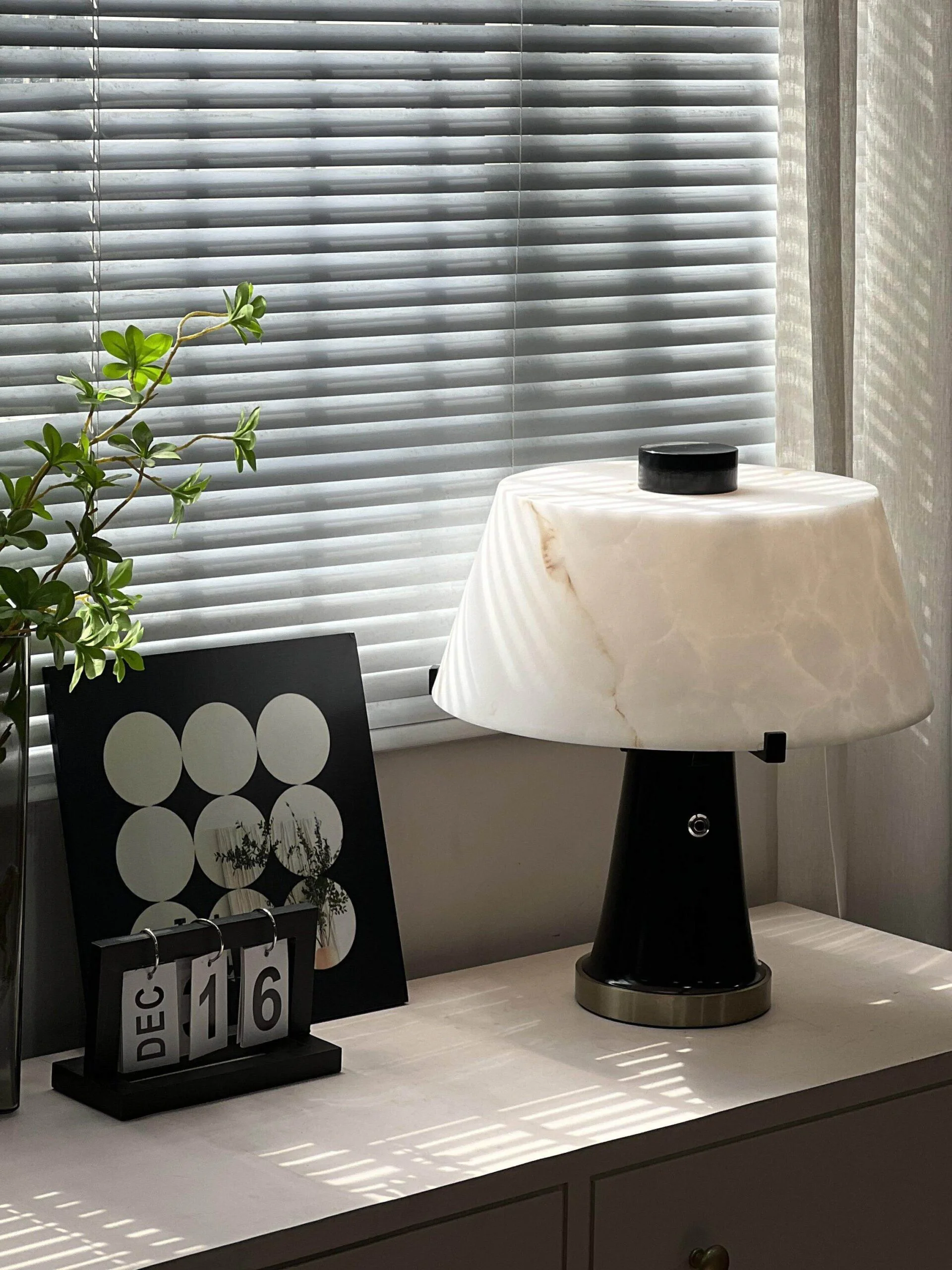 Designer Wabi-sabi Spain Natural Marble Floor Lamp Living Room Hotel Bedroom Study Room Table Lamps - Image 3