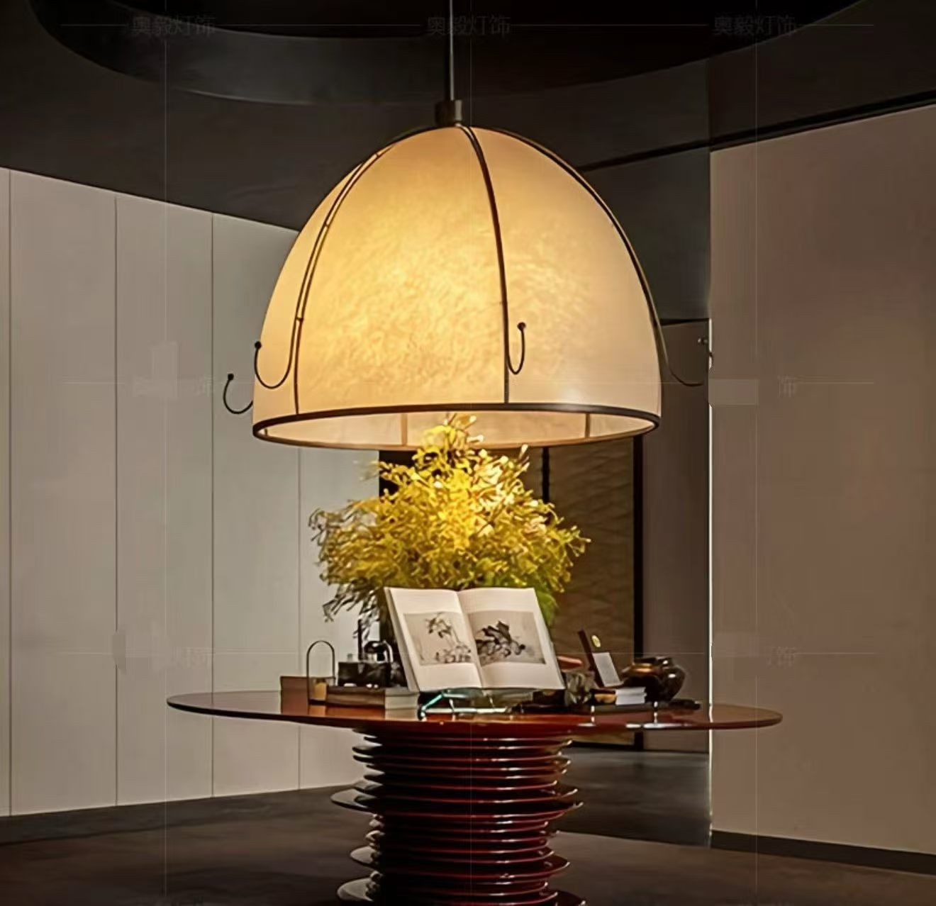 Customized Luxury Retro Acrylic Pendant Light for Restaurants Handcrafted Chandeliers & Lighting Fixtures